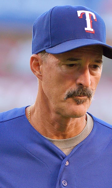 Rangers pitching coach Maddux out after seven seasons